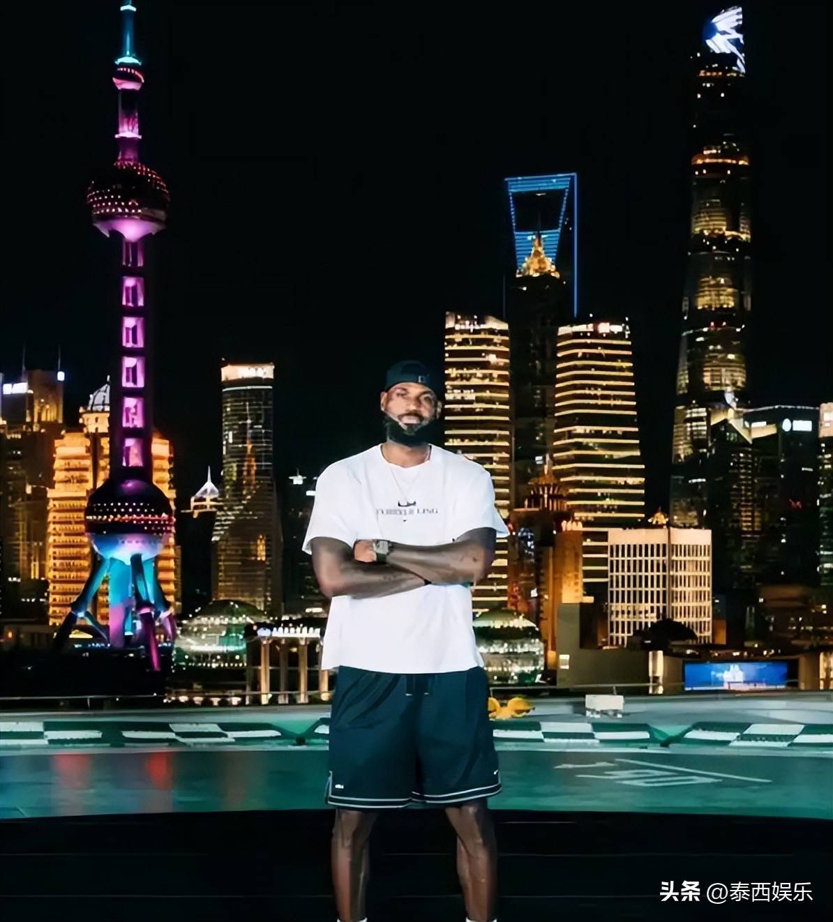 与之相对 与之相对